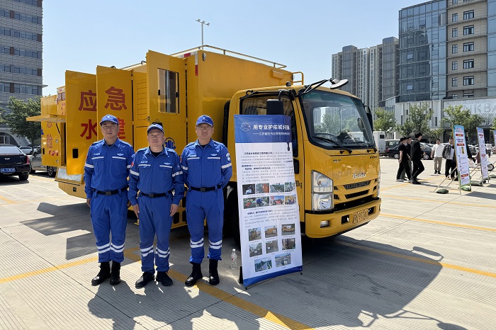 1747617087132077.jpg 2-700.jpg